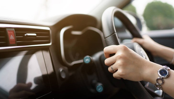 На нарушителката е съставен акт На нарушителката е съставен акт