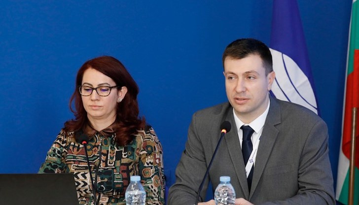 Ще бъде инсталирана интегрирана система за маркиране на плавателното трасе в общия българо-румънски участък на реката Ще бъде инсталирана интегрирана система за маркиране на плавателното трасе в общия българо-румънски участък на реката