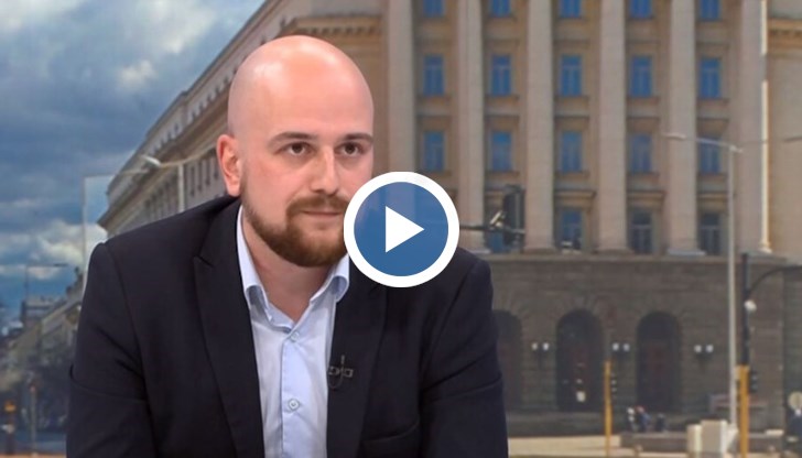 Идеята на му е да представи двама председатели на партията – единият да осигури етническия мир и друг – който да прокарва евроатлантическа позиция