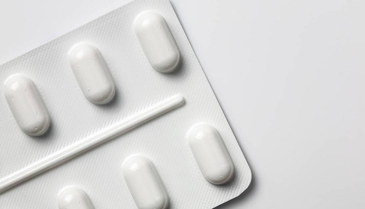 Според лекаря медикаментът има и противопоказания, препоръчва прием само по предписание на специалист Според лекаря медикаментът има и противопоказания, препоръчва прием само по предписание на специалист