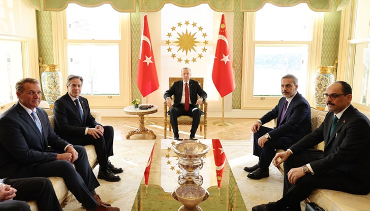 Държавният секретар на САЩ е изтъкнал необходимостта да се предотврати разпространението на конфликта в Газа към целия регион