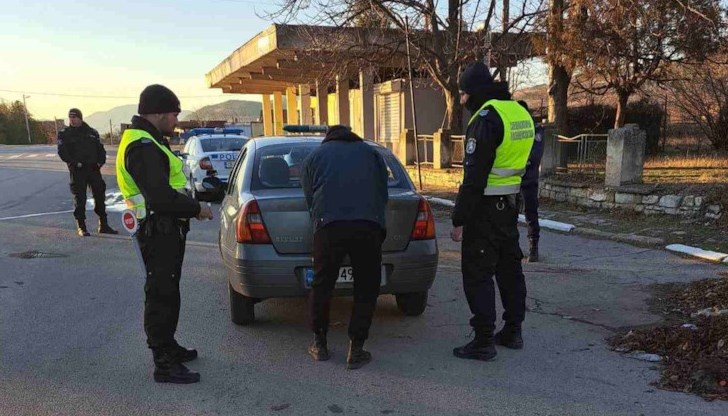В хода на акцията са задържани извършители на кражби и други престъпления В хода на акцията са задържани извършители на кражби и други престъпления
