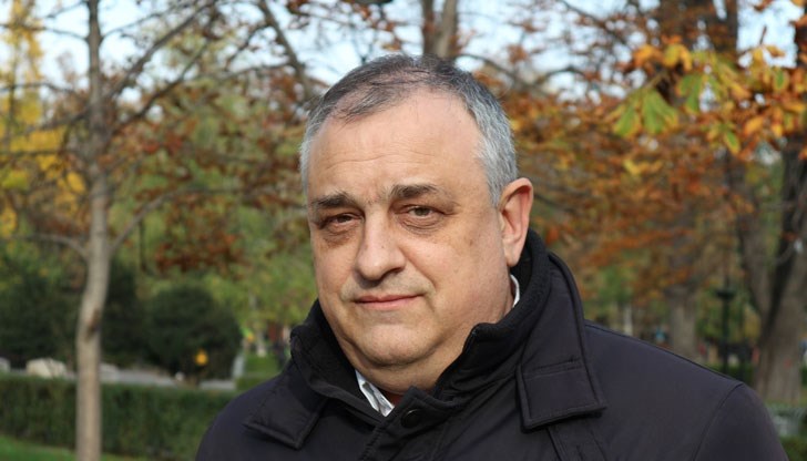 След загубата на любим човек най-голямо наказание е да не живееш със сина си или дъщеря си, казва адвокат Карло Луканов, син на Андрей Луканов