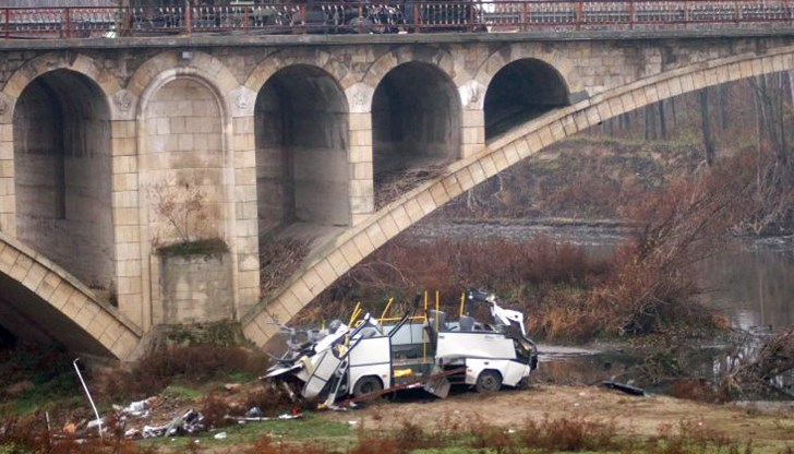Трагедията на "Струма" с македонско возило погреба 46 души