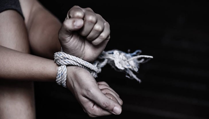 Единият от извършителите е имал интимни отношения с нея