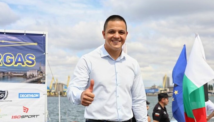 Той е първият българин с два успешно завършени плувни маратони в света от най-трудните на планетата