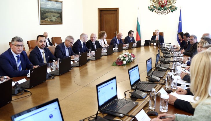 Министерски съвет: Българите гледат все по-уверено към бъдещето