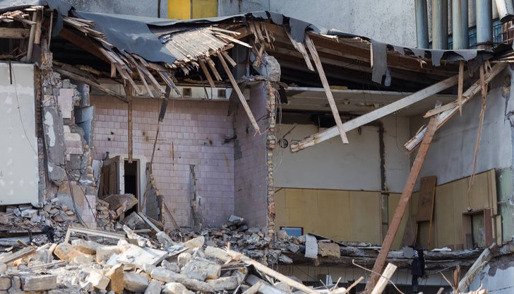 При унищожителните трусове на 6 февруари загинаха над 50 хиляди души. При унищожителните трусове на 6 февруари загинаха над 50 хиляди души.