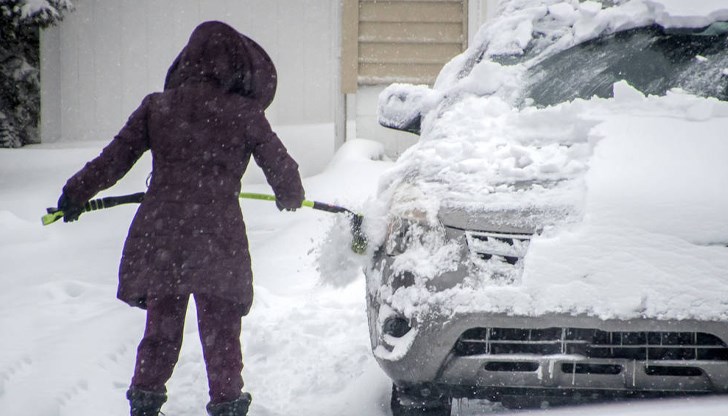 Наводнения застрашиха Източното крайбрежие, а в Юга има опасност от торнада