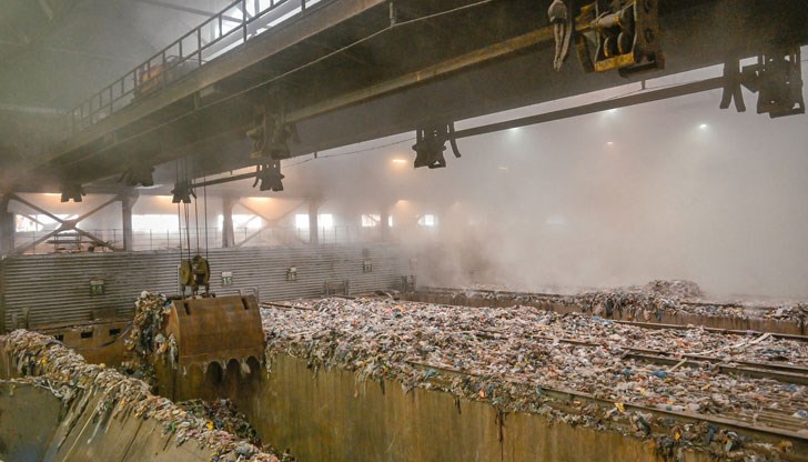 Според тях от месеци се подготвя умишлено насаждане на напрежение със събирането и обработката на отпадъците Според тях от месеци се подготвя умишлено насаждане на напрежение със събирането и обработката на отпадъците