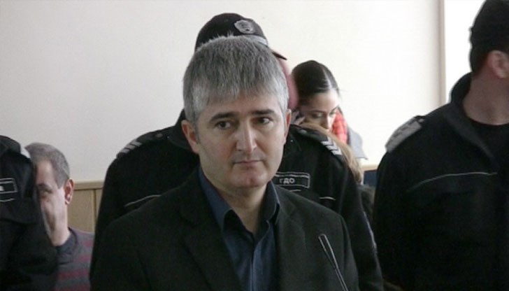Тодор Караиванов е санкциониран с глоба от 5000 лева и забрана да оглавява държавна служба за шест години