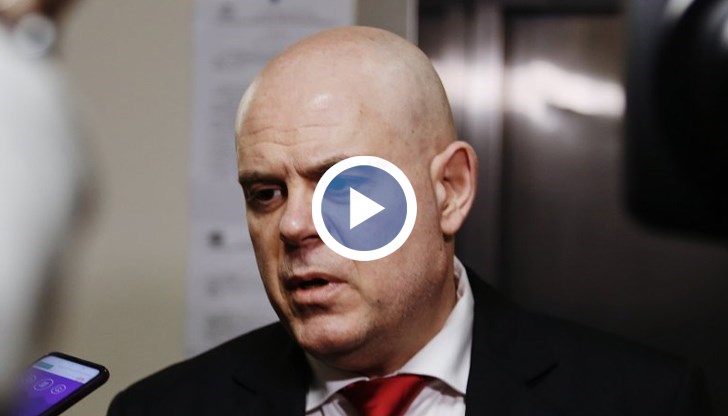 В платформата участват различни граждански организации с уточнението, че това не е политически проект