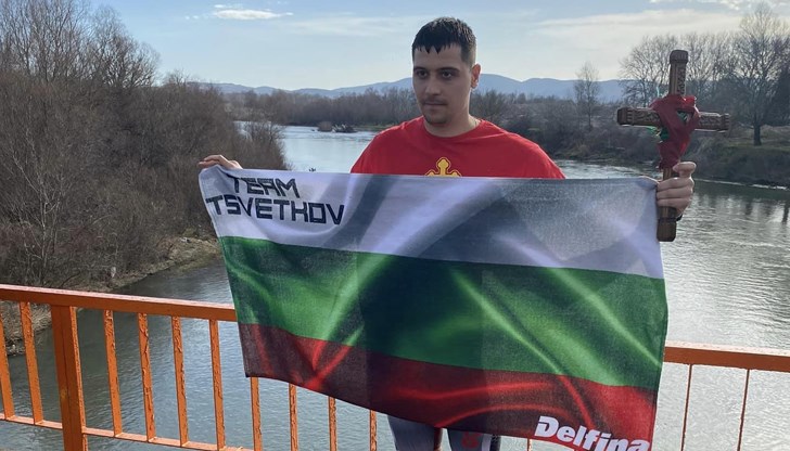 Русенецът е бил сред 20-те мъже, скочили във водата в Гевгелия