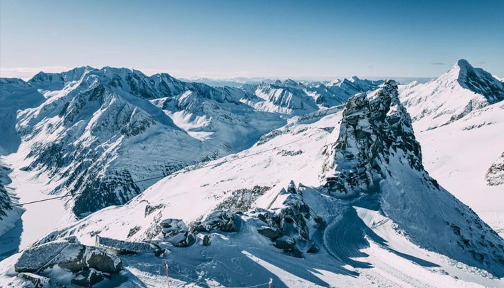 До края на 21-ви век предвиждаме почти пълна липса на сняг в някои региони, каза водещият автор на изследването До края на 21-ви век предвиждаме почти пълна липса на сняг в някои региони, каза водещият автор на изследването