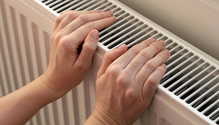 Причината е пробив по разпределителен топлопровод Причината е пробив по разпределителен топлопровод