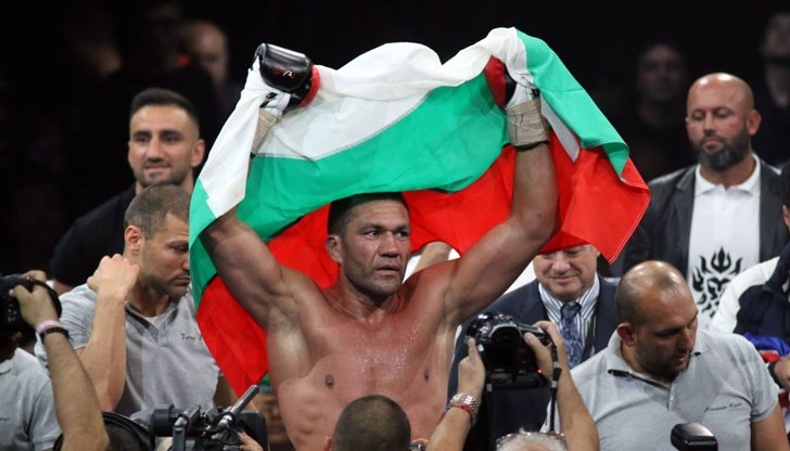 Кобрата ще се изправи срещу Махмуд Чар Кобрата ще се изправи срещу Махмуд Чар