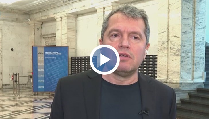 Сглобката прави каквото си иска, коментира депутатът от ИТН избора на конституционни съдии