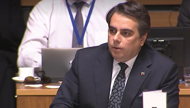 България силно подкрепя и ще продължи да подкрепя Украйна България силно подкрепя и ще продължи да подкрепя Украйна