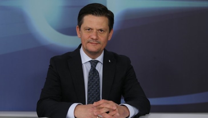 Служебните правителства на Румен Радев направиха много поразии, каза бившият председател на КЗП