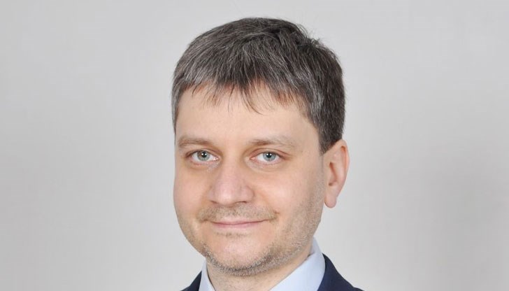 Трябва да се знае какви са замърсителите, за да се търсят уредите, които могат да ги засекат, обясни председателят на Екологично сдружение „Дишай, Русе“