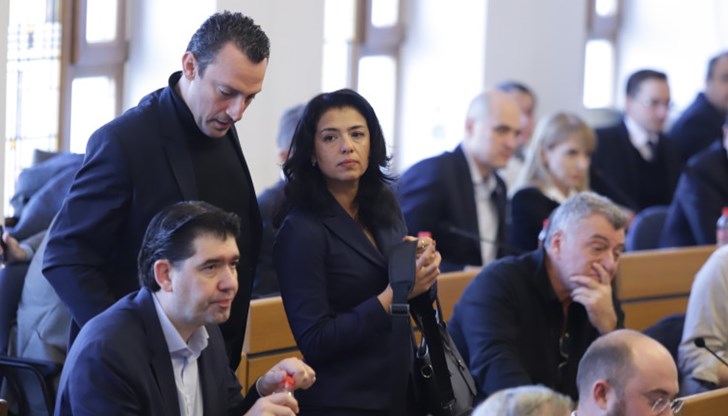 Ще представим наша позиция за преодоляване на кризата в СОС, заявиха от "БСП за България" Ще представим наша позиция за преодоляване на кризата в СОС, заявиха от "БСП за България"