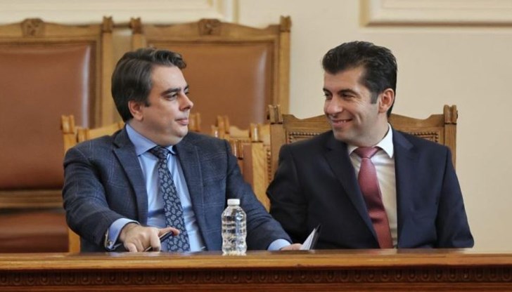 Как е възможно да са толкова глупави в далаверите!? Как е възможно да са толкова глупави в далаверите!?