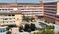 Мъж заплашва и обижда медици в болница в Плевен