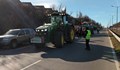 Над 200 селскостопански машини блокираха пътя Русе - Маказа