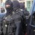 Маскирани полицаи нахлуха в сградата на "Лев инс"