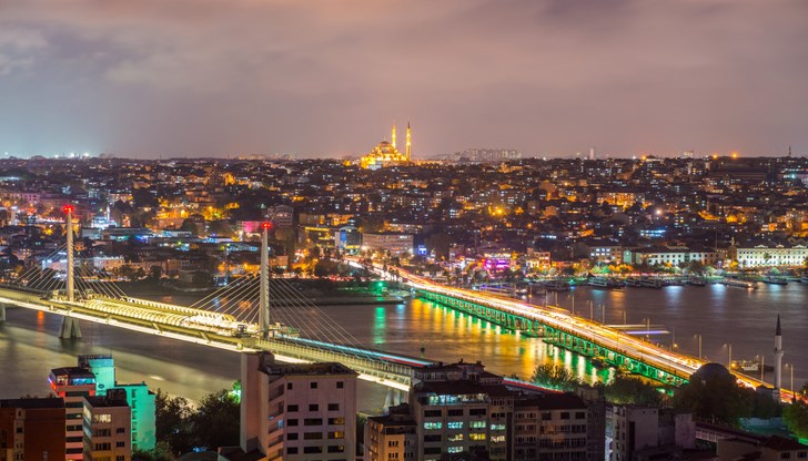 Населението най-големия турски град е намаляло с  250 000 души през 2023 година