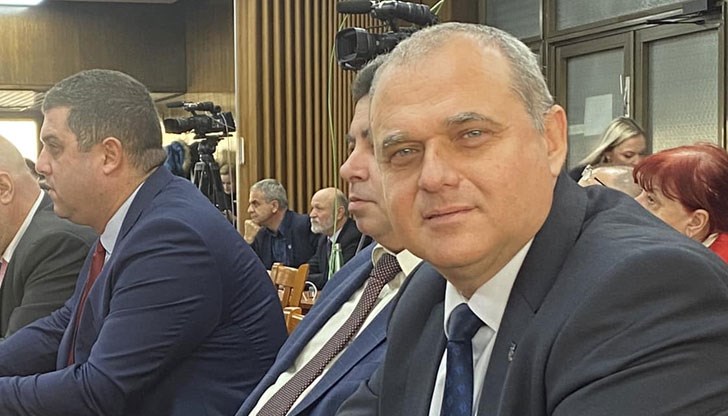 Искрен Веселинов коментира противоположните твърдения за филтрите на "Линамар" Искрен Веселинов коментира противоположните твърдения за филтрите на "Линамар"