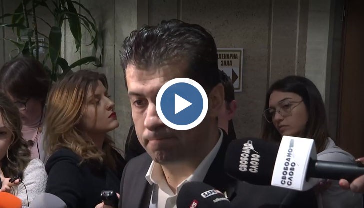 За мен има явна стратегия да се бавят нещата, и то до последния момент, категоричен е съпредседателят на ПП