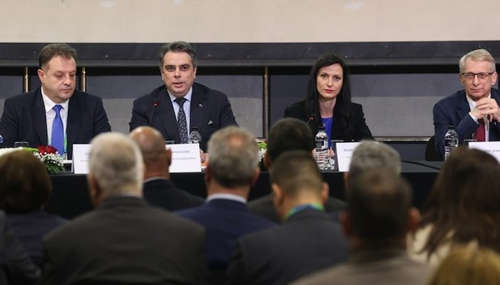 Това каза министърът на финансите на заседание на Националното сдружение на общините, което се провежда в София