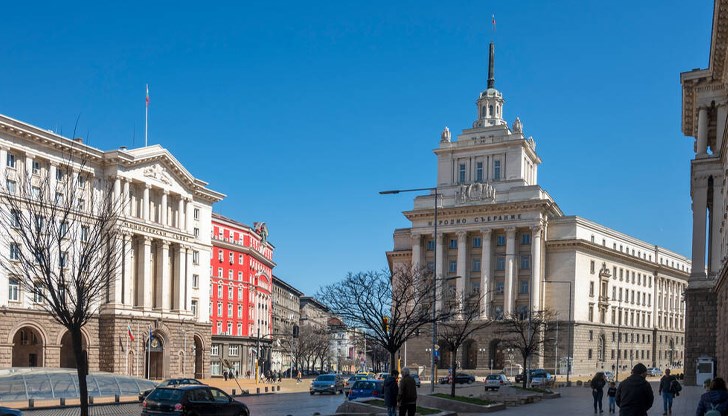 Председател на съвета е вицепремиерът и министър на външните работи Мария Габриел Председател на съвета е вицепремиерът и министър на външните работи Мария Габриел