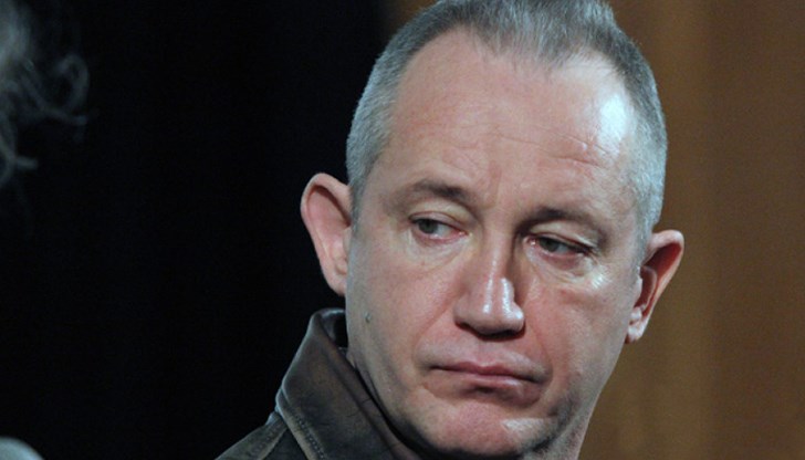 Причината е, че няма данни за опасност той да се укрие или да извърши престъпление Причината е, че няма данни за опасност той да се укрие или да извърши престъпление