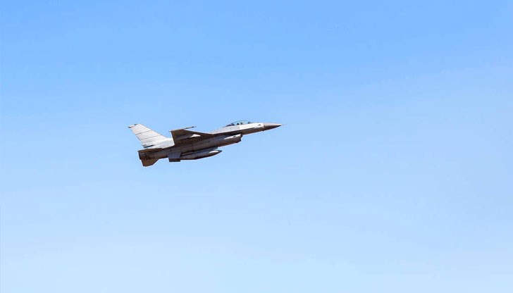 8 самолета F/A-18 Hornet ще участват в противовъздушната отбрана на НАТО в България, Румъния и Черно море