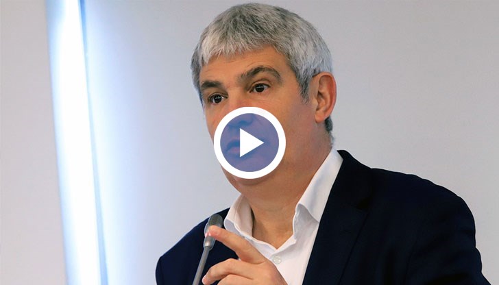 Статистиката на КНСБ за издръжката на живот изследва как се живее прилично, а не богато, поясни той