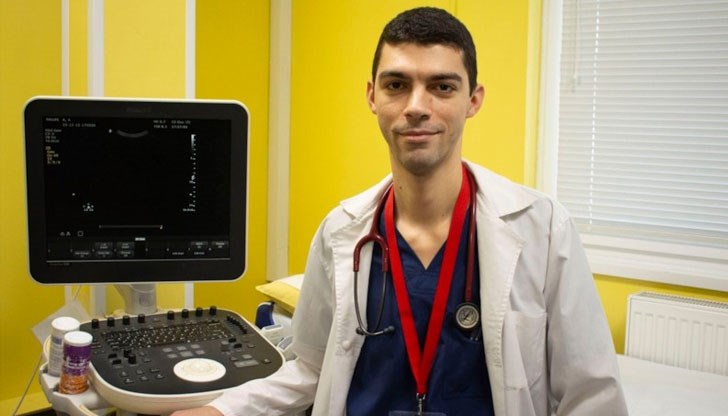 Съветвам всички, които имат кървене през ануса, да не се самоуспокоят, че имат хемороиди, а да се изследват, призова гастроентерологът Съветвам всички, които имат кървене през ануса, да не се самоуспокоят, че имат хемороиди, а да се изследват, призова гастроентерологът