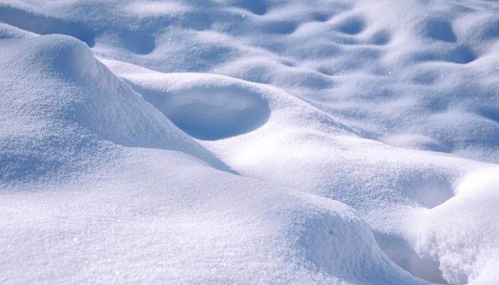 Най-малко 26 души загинаха през последните дни заради обилен снеговалеж