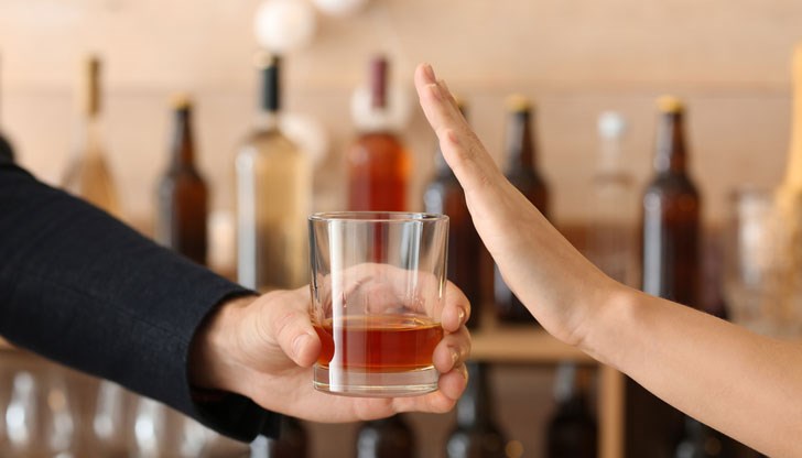 Много от нас са се замисляли да намалят временно консумацията на алкохол