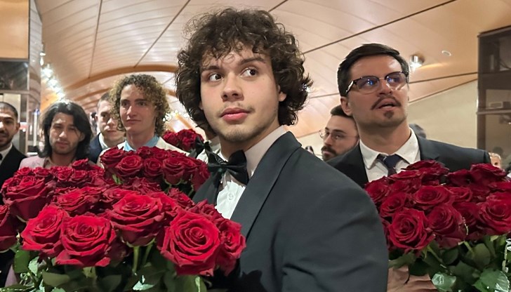 Актуалното предаване вдига рейтинга си с акция в метрото