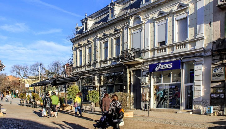 Облаци обаче надвиснаха над цяла България, очакват се значителни валежи Облаци обаче надвиснаха над цяла България, очакват се значителни валежи