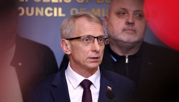 Аз ще остана, за да довършим преговорите с аграрния сектор, обяви премиерът Аз ще остана, за да довършим преговорите с аграрния сектор, обяви премиерът