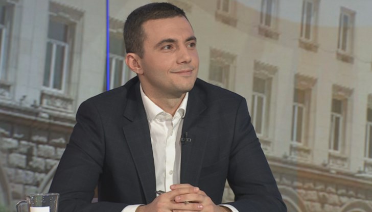 Те показват как мафията е стигнала до върховете на държавата