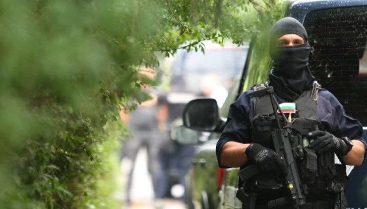 С „Почетен знак на МВР“ и „Почетен медал на МВР“ бяха наградени служители на дирекцията С „Почетен знак на МВР“ и „Почетен медал на МВР“ бяха наградени служители на дирекцията