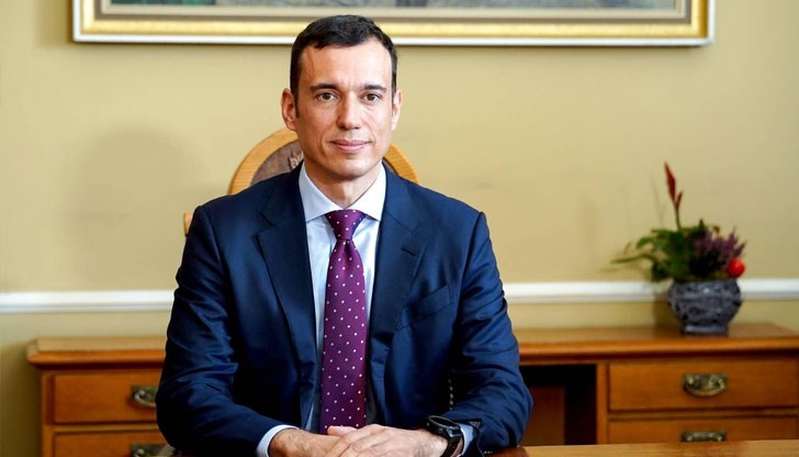 Към ГЕРБ и БСП, които са разпарцелирали интересите си в столицата, ще им кажа едно: хората на София се довериха на мен и моя екип Към ГЕРБ и БСП, които са разпарцелирали интересите си в столицата, ще им кажа едно: хората на София се довериха на мен и моя екип