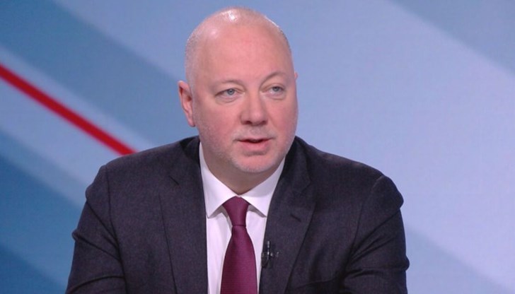 Росен Желязков е категоричен, че партията няма да отстъпи от позицията си