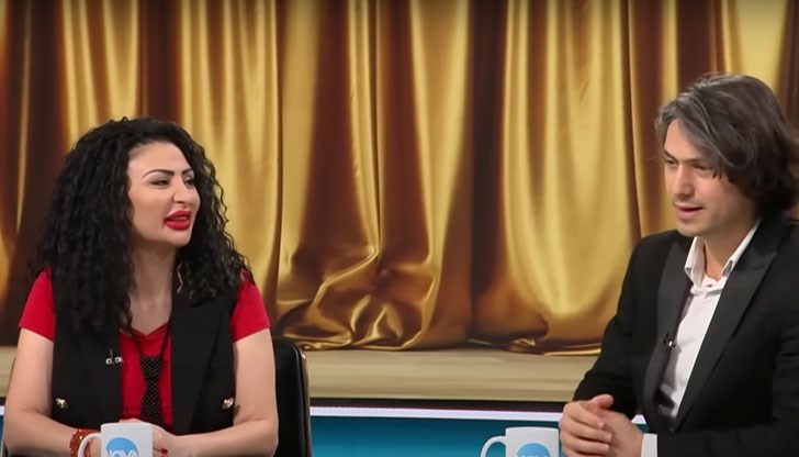 Създадохме гениален повод, който да пропука още повече яловото лицемерие, пише диригентът