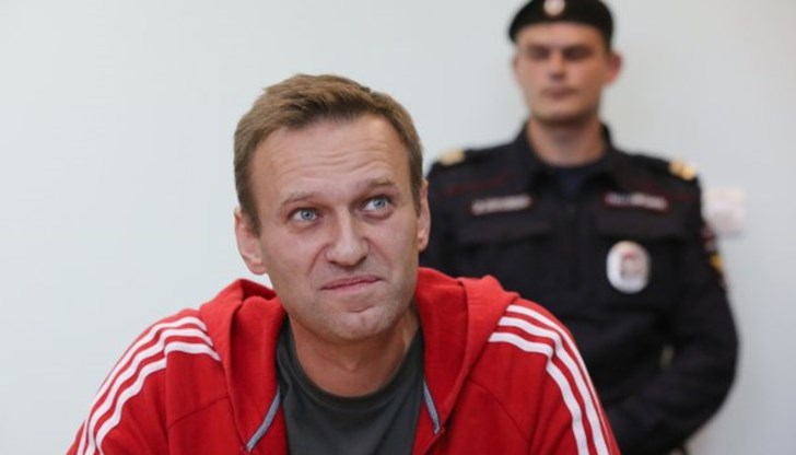 Това обяви неговата говорителка Кира Ярмиш и каза, че не знае дали властите ще позволят погребението да се проведе "по начина, по който семейството иска" Това обяви неговата говорителка Кира Ярмиш и каза, че не знае дали властите ще позволят погребението да се проведе "по начина, по който семейството иска"