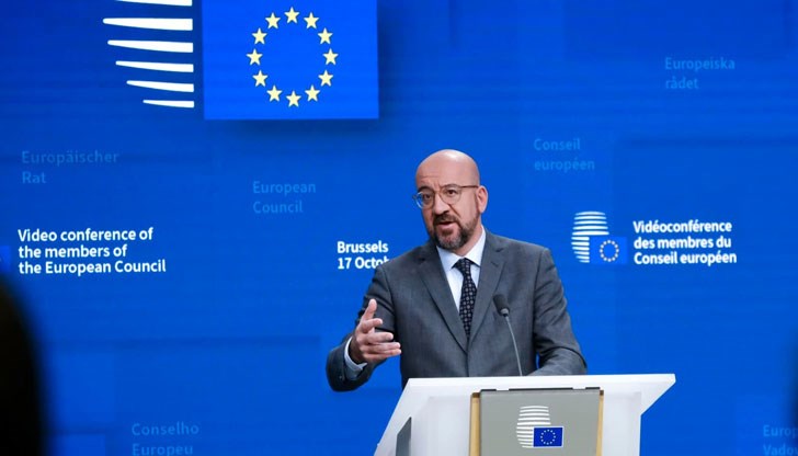 Безразсъдните изказвания за сигурността на НАТО и солидарността по член 5 обслужват единствено интересите на Путин и не носят нито повече сигурност, нито повече мир в света, добави той Безразсъдните изказвания за сигурността на НАТО и солидарността по член 5 обслужват единствено интересите на Путин и не носят нито повече сигурност, нито повече мир в света, добави той